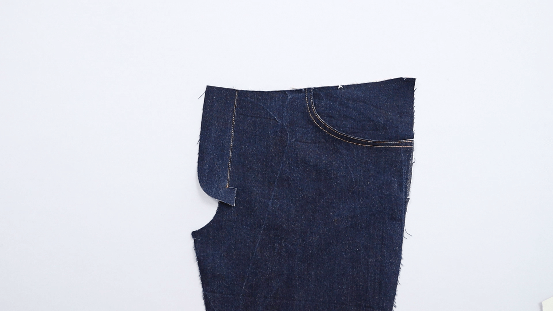 smartPATTERN Nähanleitung für Schlitz mit Reißverschluss einer Jeans- angenähter Schlitzbeleg mit niedergesteppter Naht