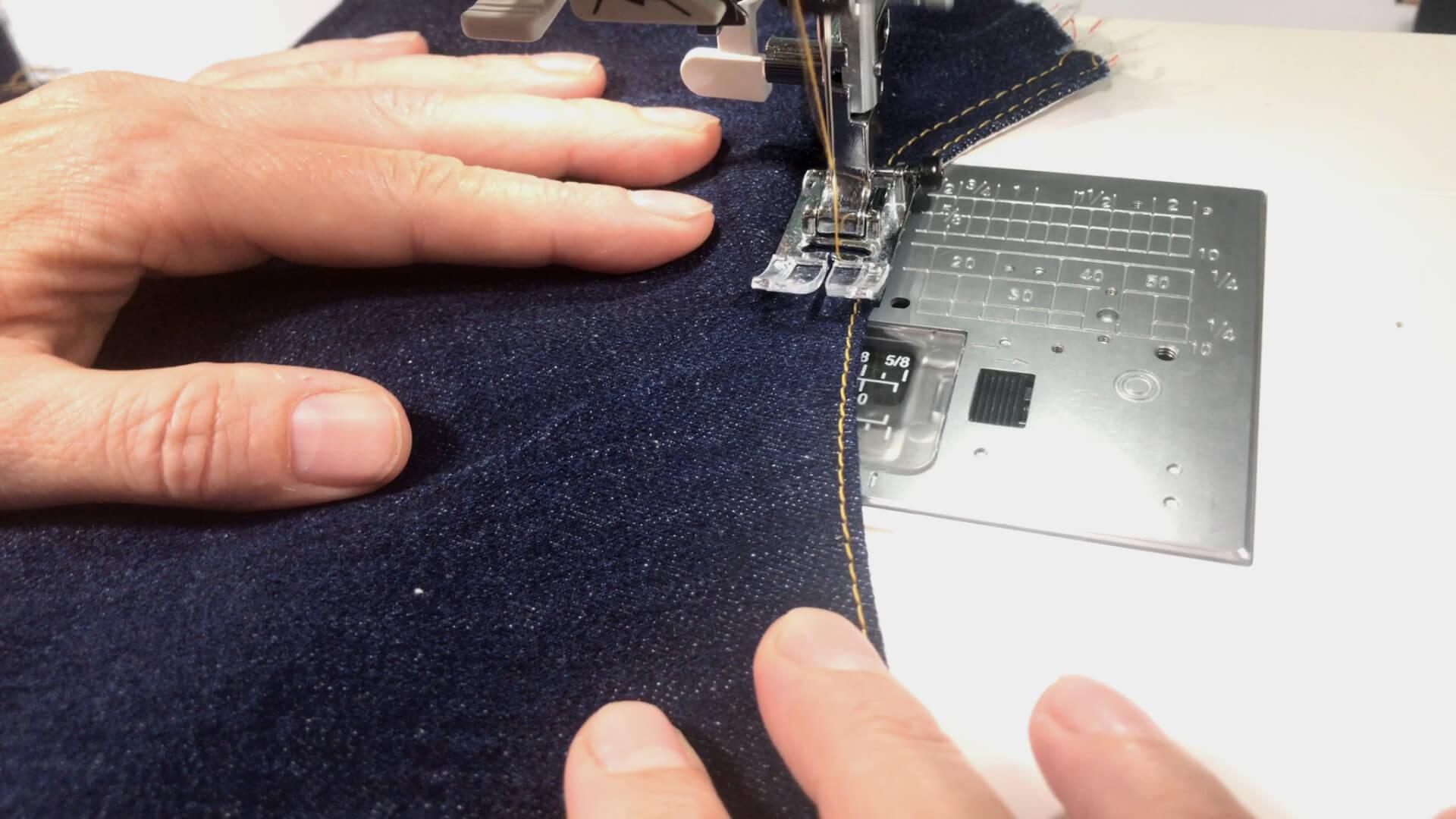 smartpattern Nähanleitung für vordere Jeanstasche- absteppen des Tascheneingriffes