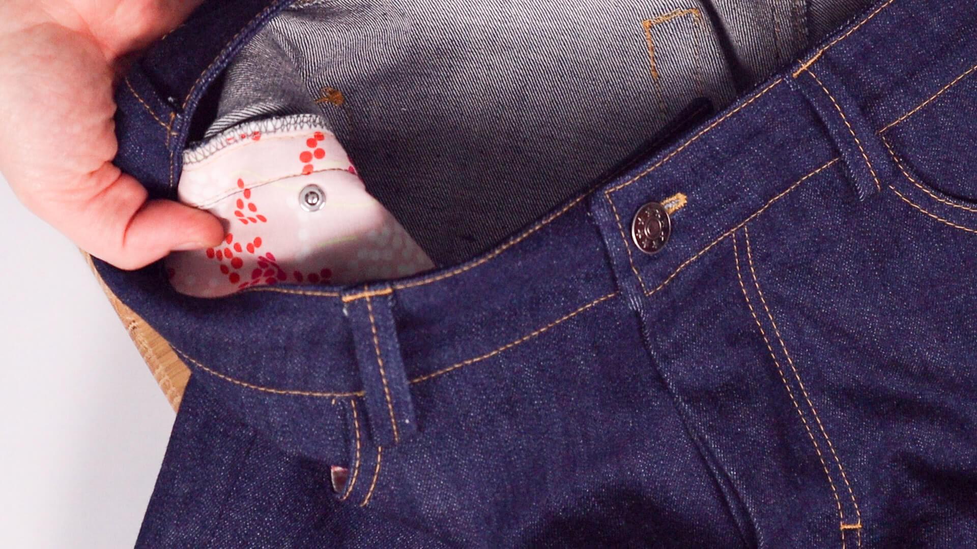smartPATTERN Nähanleitung zum Anbringen von Nieten an Jeanshose - Nietansicht an Tascheninnenseite