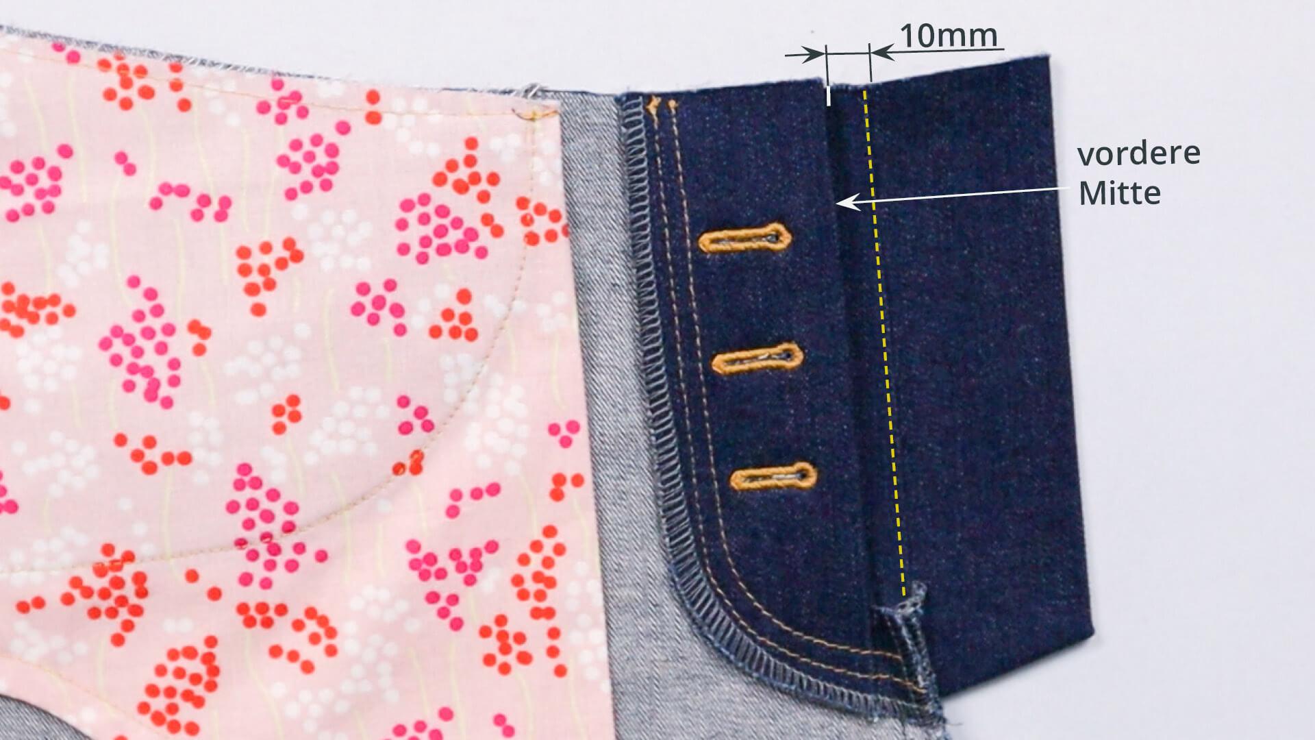 smartPATTERN Nähanleitung für Schlitz mit verdeckter Knopfleiste einer Jeans- vordere Mitte bei 10 mm Abstand zur Untertrittansatznaht