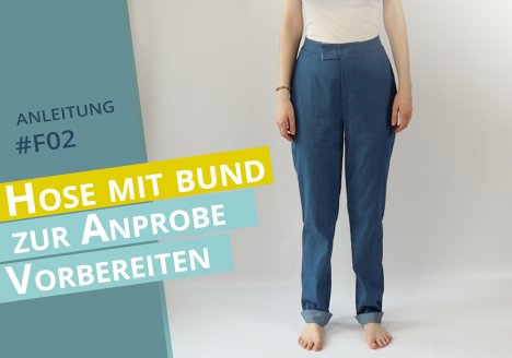 Das Titelbild zeigt, wie die Hose zur Anprobe angezogen ist.