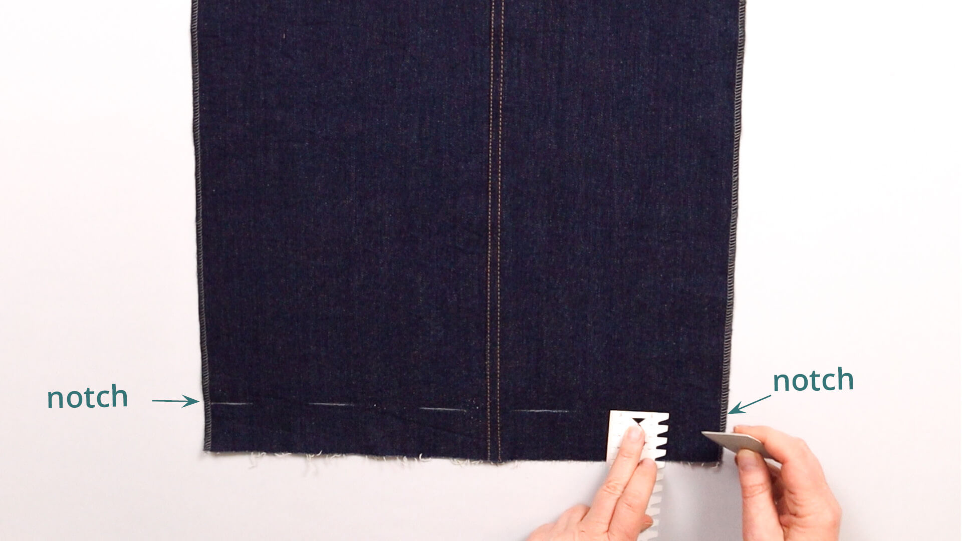 smartPATTERN sewing instructions Sew cut trouser hem to denim trousers - mark the finished hem