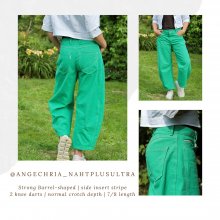 barrel-leg-jeans-sewing-smart-pattern-Angelika-strong-shaped-stripe-insert Strong shaped barrel leg jeans from made to measure-smart-pattern with side strips