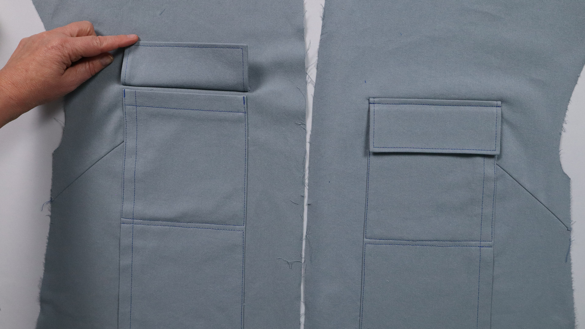 Jacke mit Kapuze nähen - Fertige Taschenpatten.